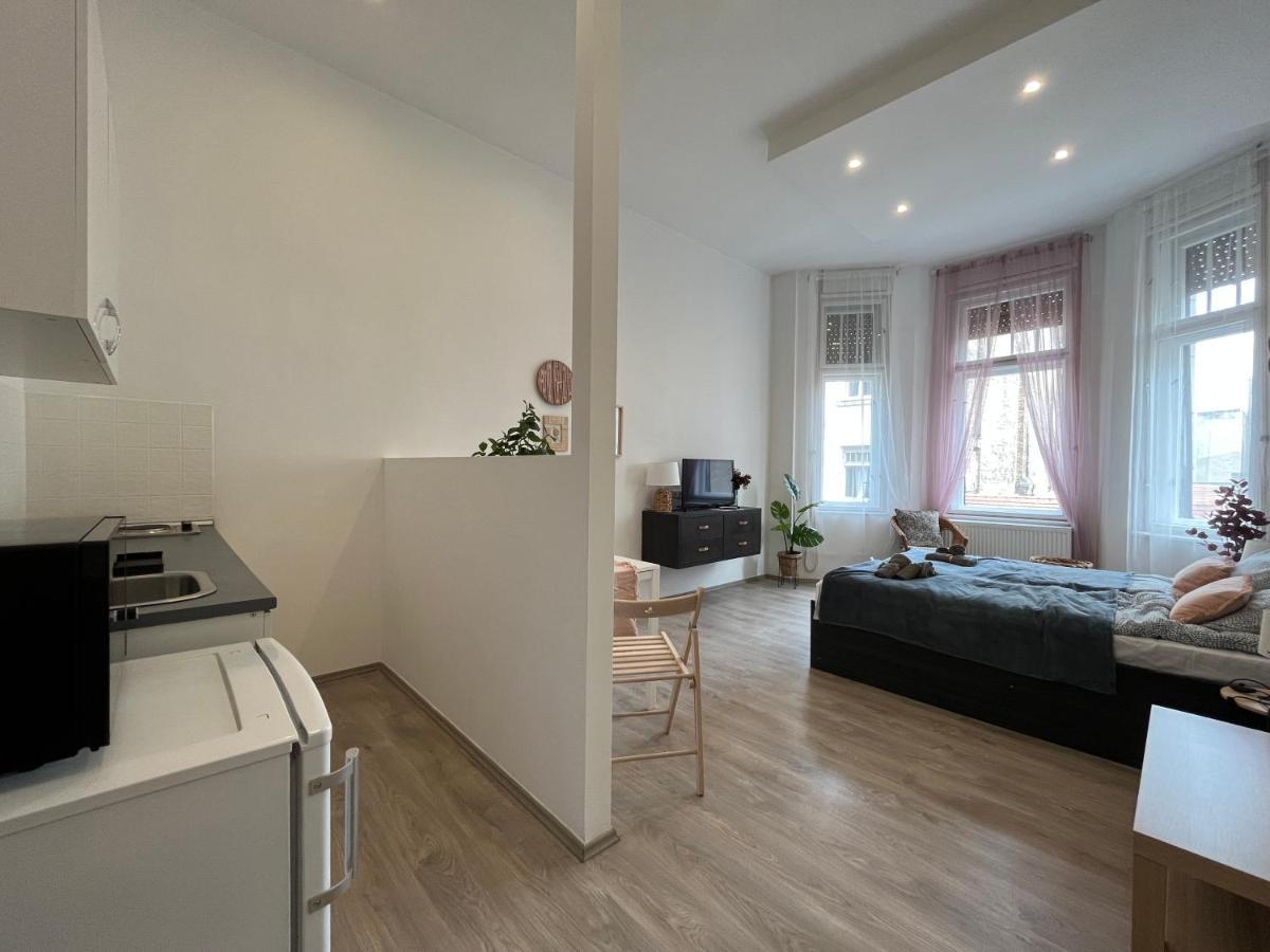 D58 Apartments In The City Center Budapest Eksteriør bilde